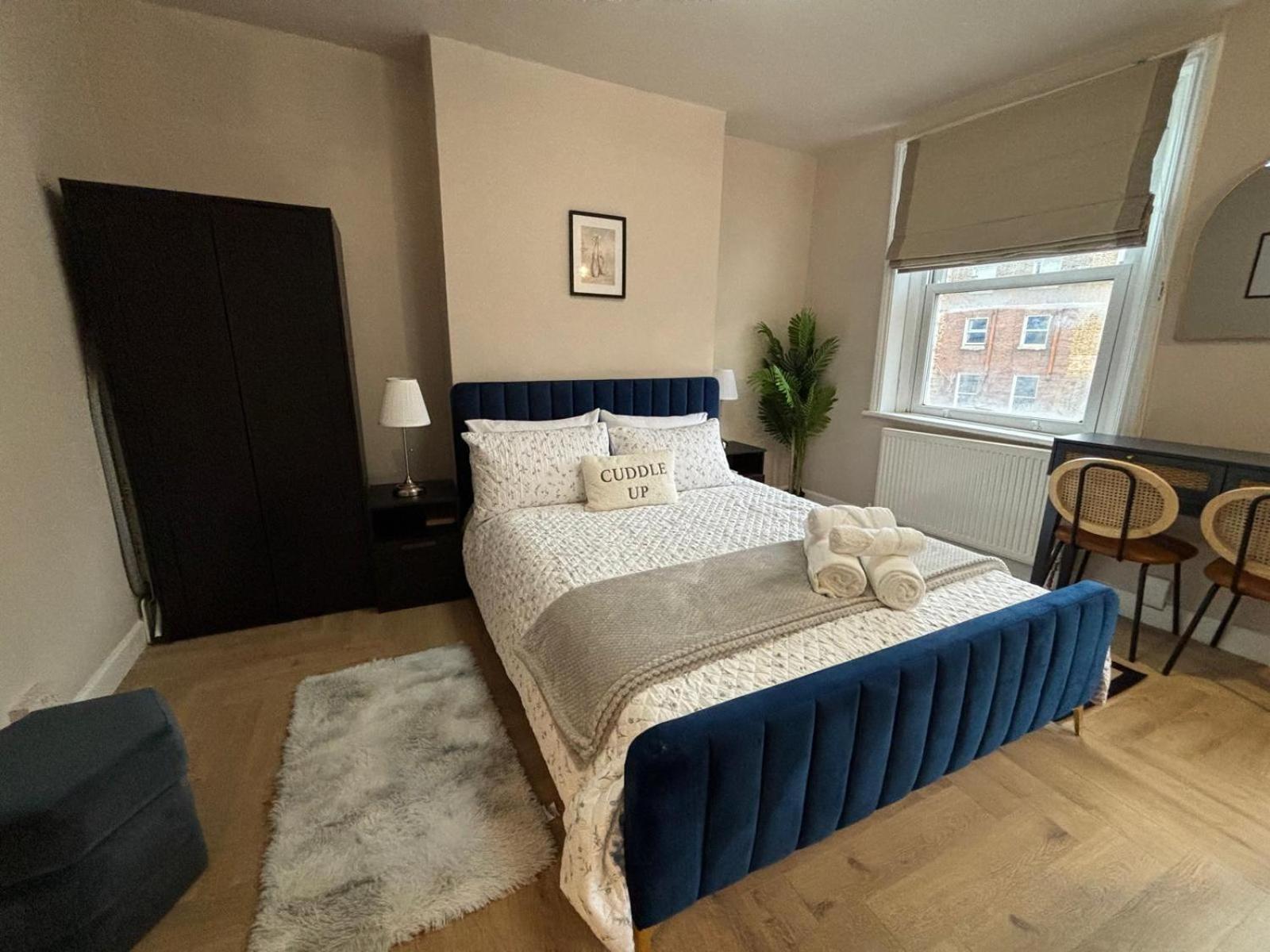 Camden Town Bed & Breakfast Лондон Стая снимка