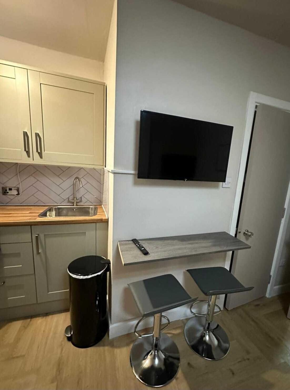Camden Town Bed & Breakfast Лондон Екстериор снимка