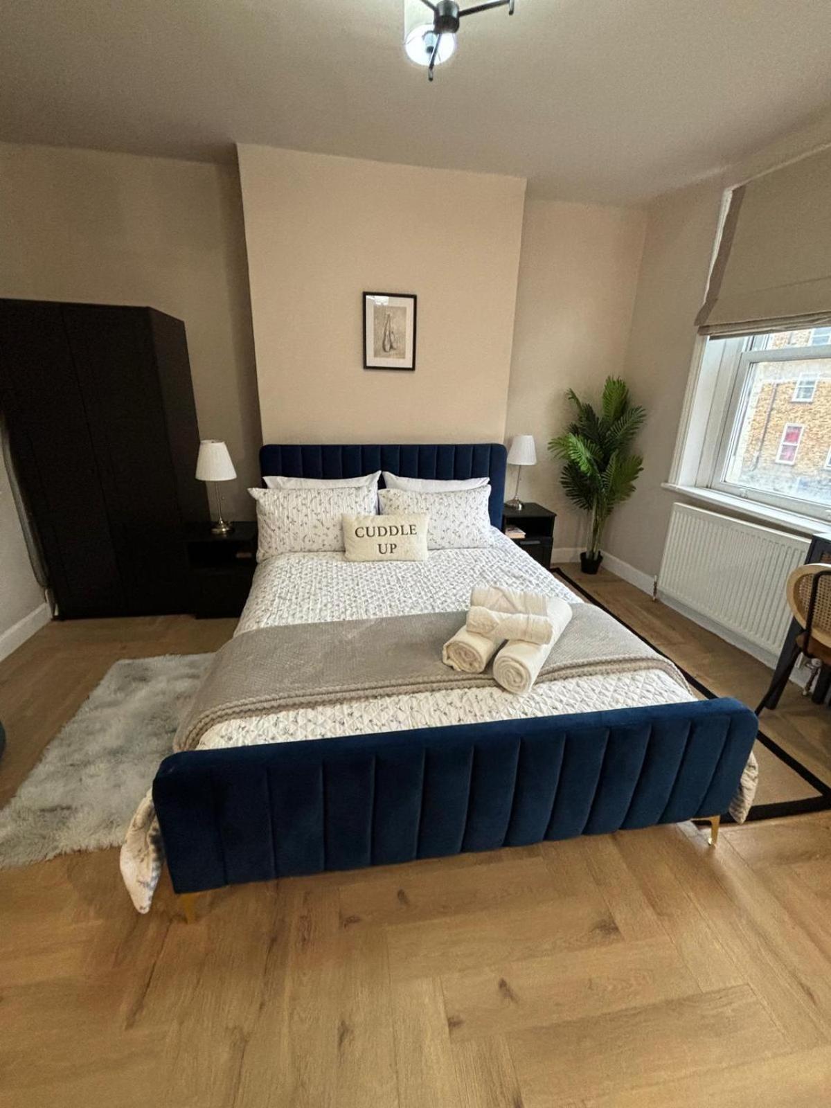 Camden Town Bed & Breakfast Лондон Стая снимка
