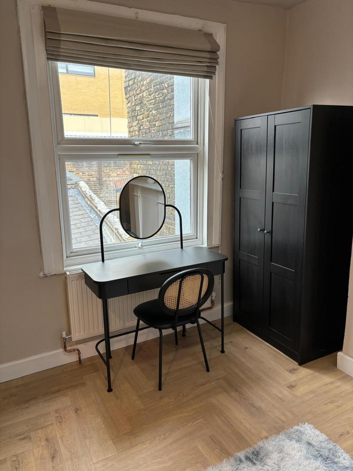 Camden Town Bed & Breakfast Лондон Стая снимка